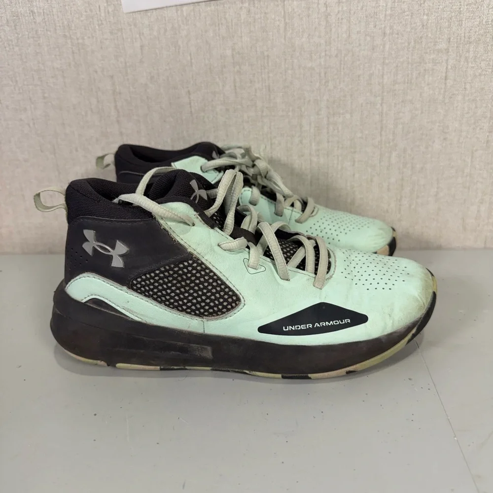 Under Armour‎ Kids Sneakers - Mint and Black